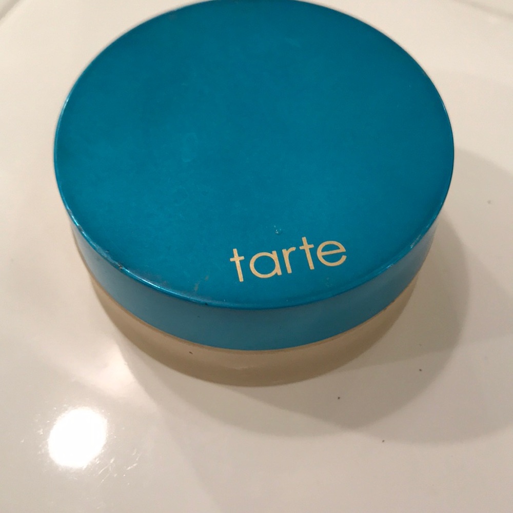 Tarte Filtered light setting powder